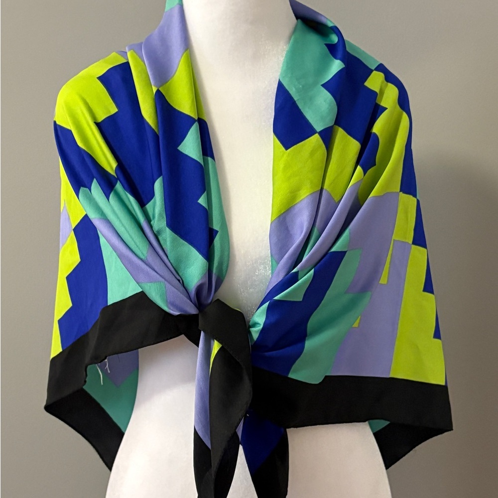 Vibrant Retro Multicolor Geometric Scarf - 39 x 39